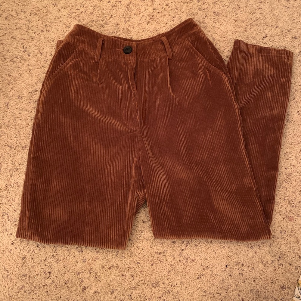 Never worn bershka pants